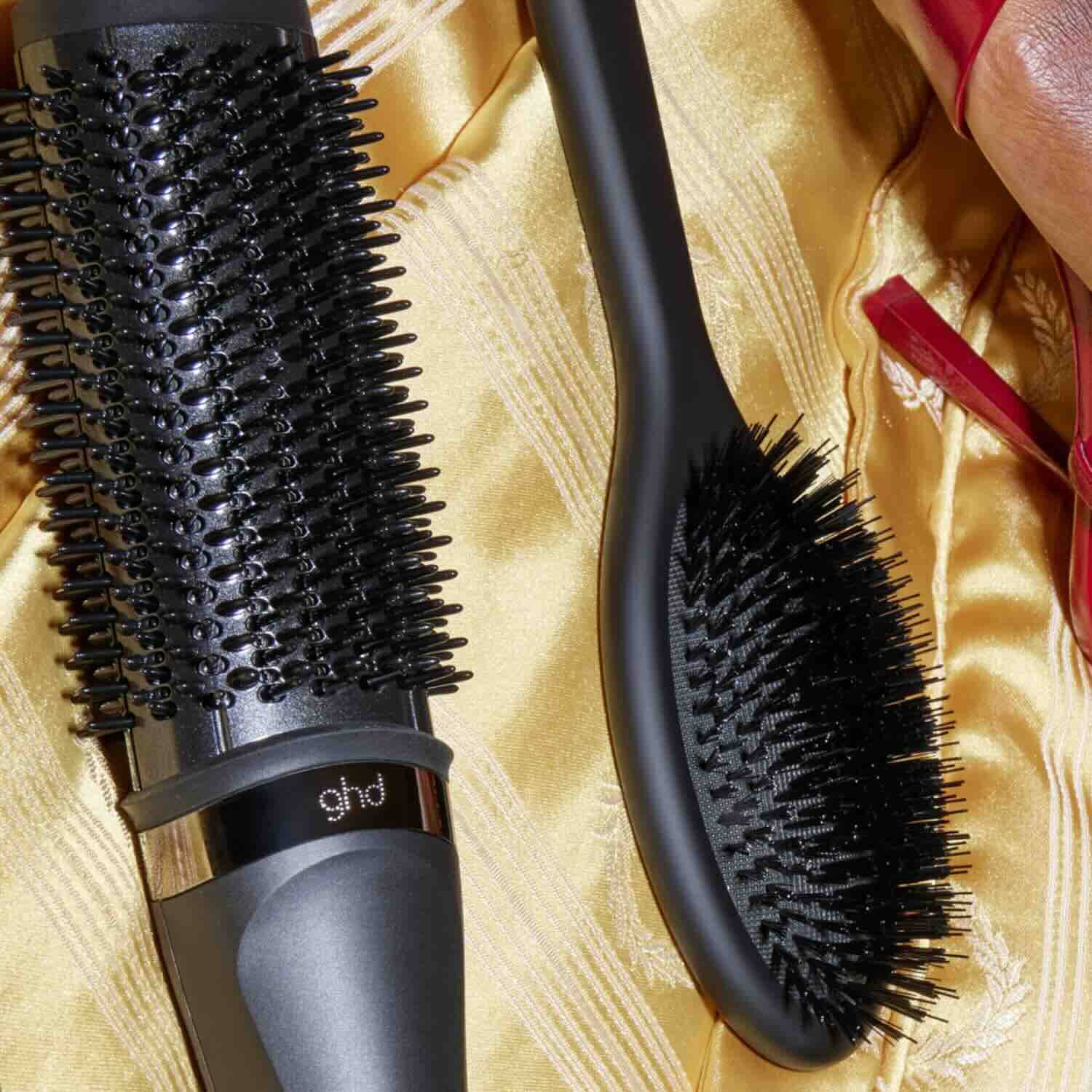 GHD Duet Blowdry Gift Set with Bag & Paddle Brush