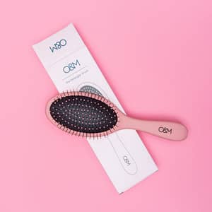 O&M Detangler Brush