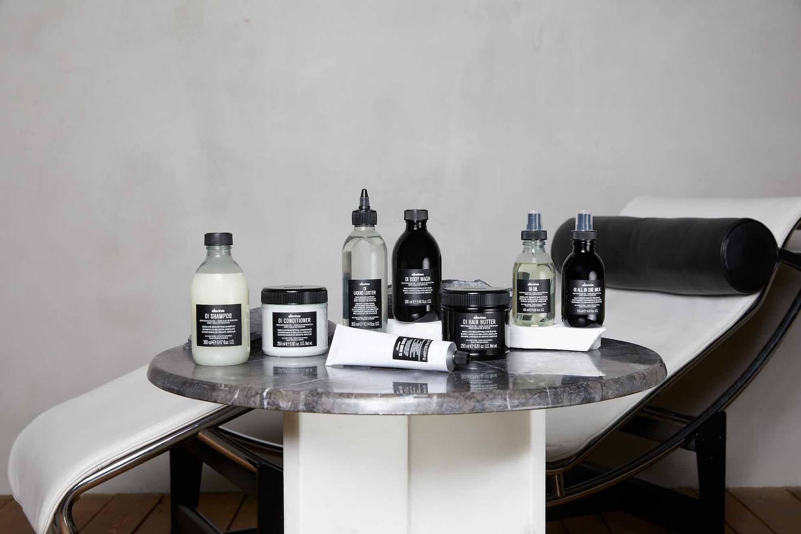 Davines oi