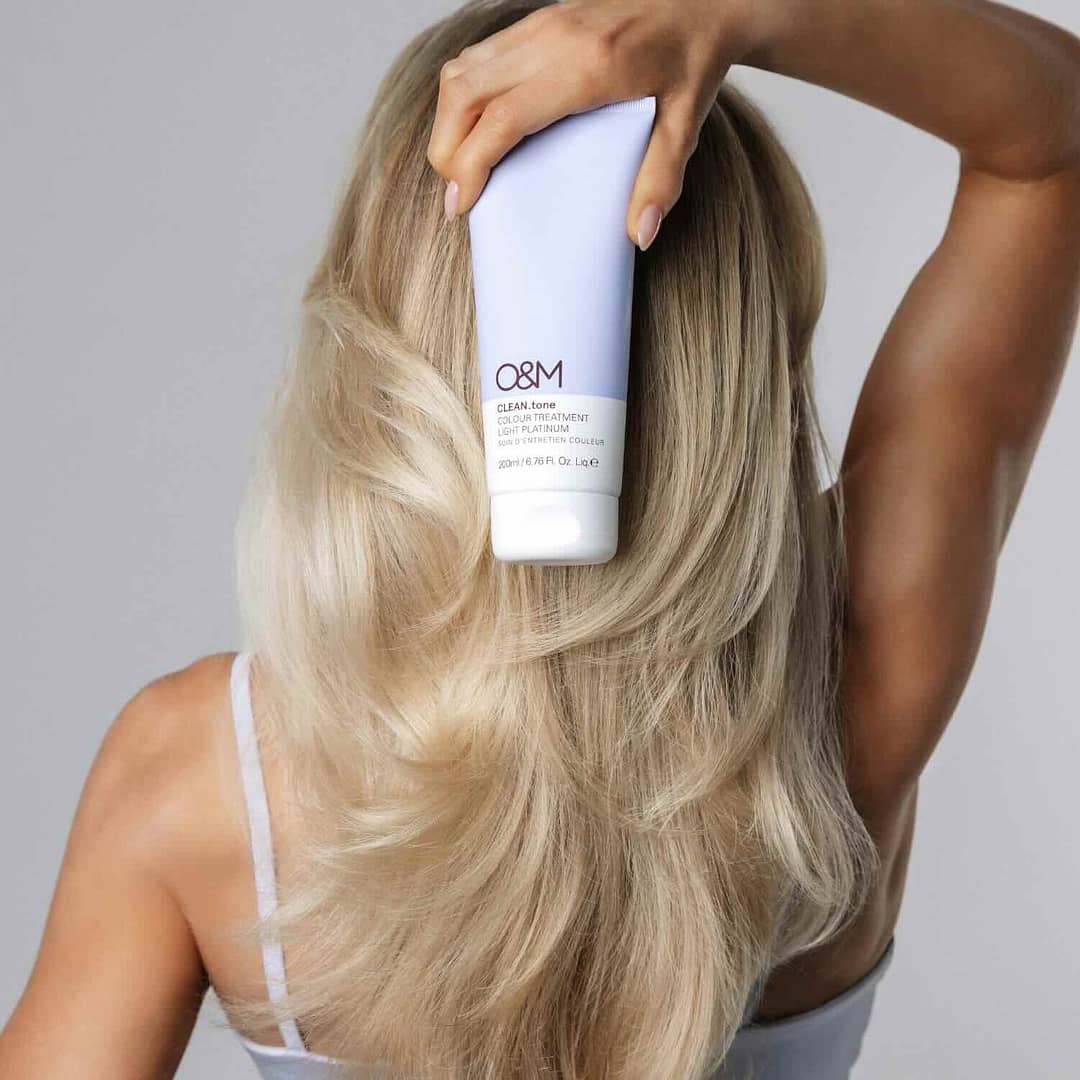 O&M Clean.tone Colour Treatment Light Platinum