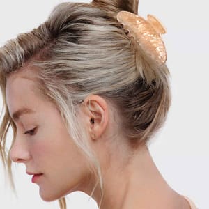 Kitsch Marble Claw Clip - Blonde