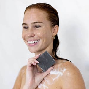 Kitsch Detoxifying Charcoal Body Wash